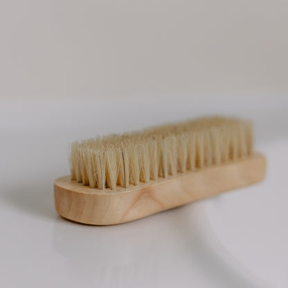 Nagelbürste S