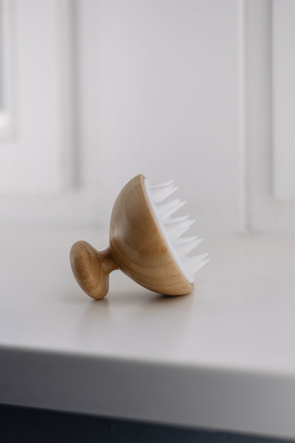 Brosse de massage pour le cuir chevelu et la nuque